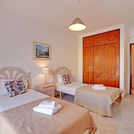 Apartamento Portimao Solar Do Vau With Pool By Homing Exterior foto