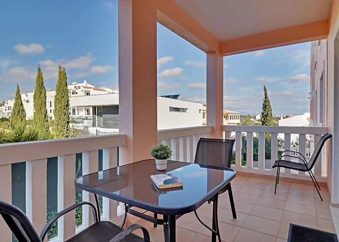 Portimao Solar Do Vau With Pool By Homing